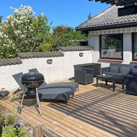 Gorgeous In Vaeggerlose With Wifi Casa de Férias Bøtø By