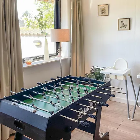 Gorgeous In Vaeggerlose With Wifi Casa de Férias Bøtø By